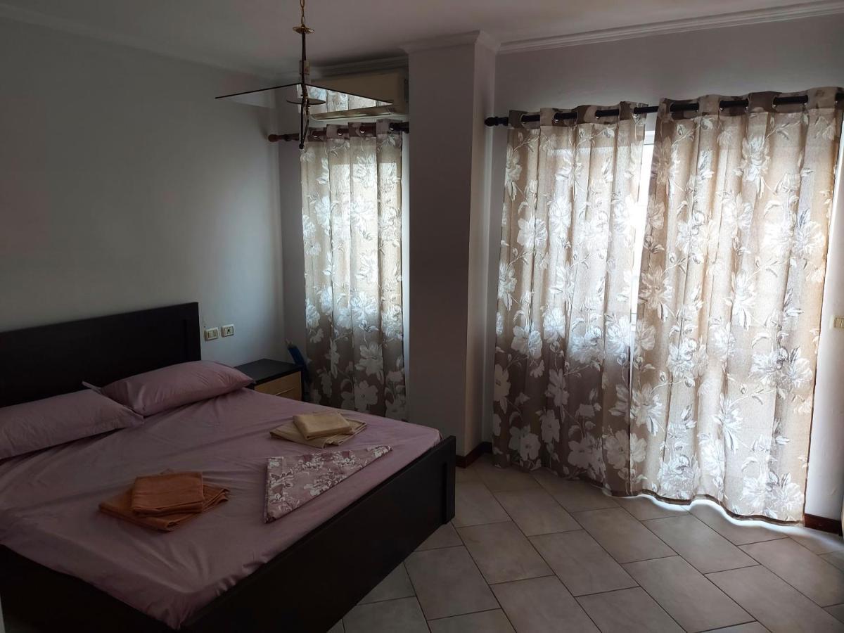 Manka' S Place Leilighet Tiranë Eksteriør bilde