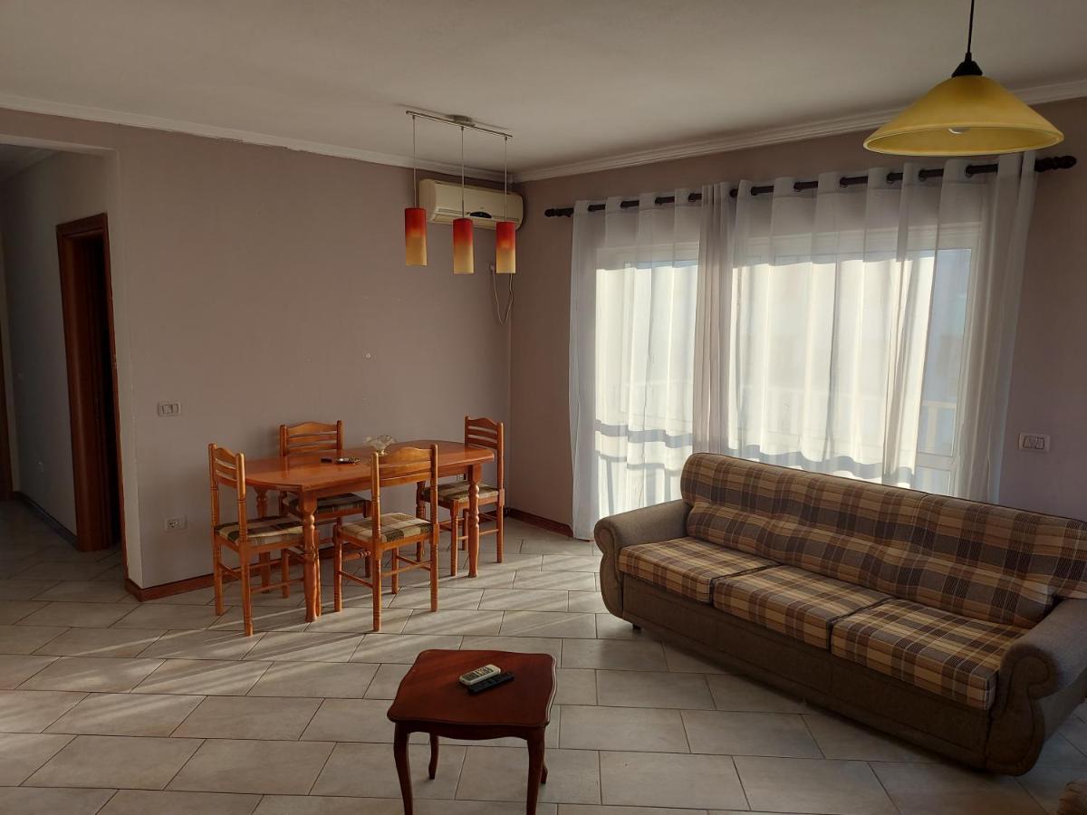 Manka' S Place Leilighet Tiranë Eksteriør bilde